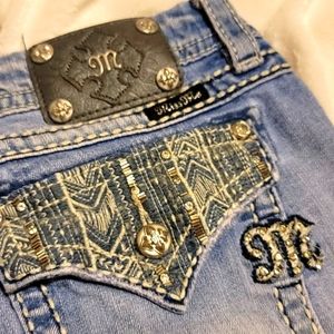 Miss Me Bling Signature Cropped Jeans